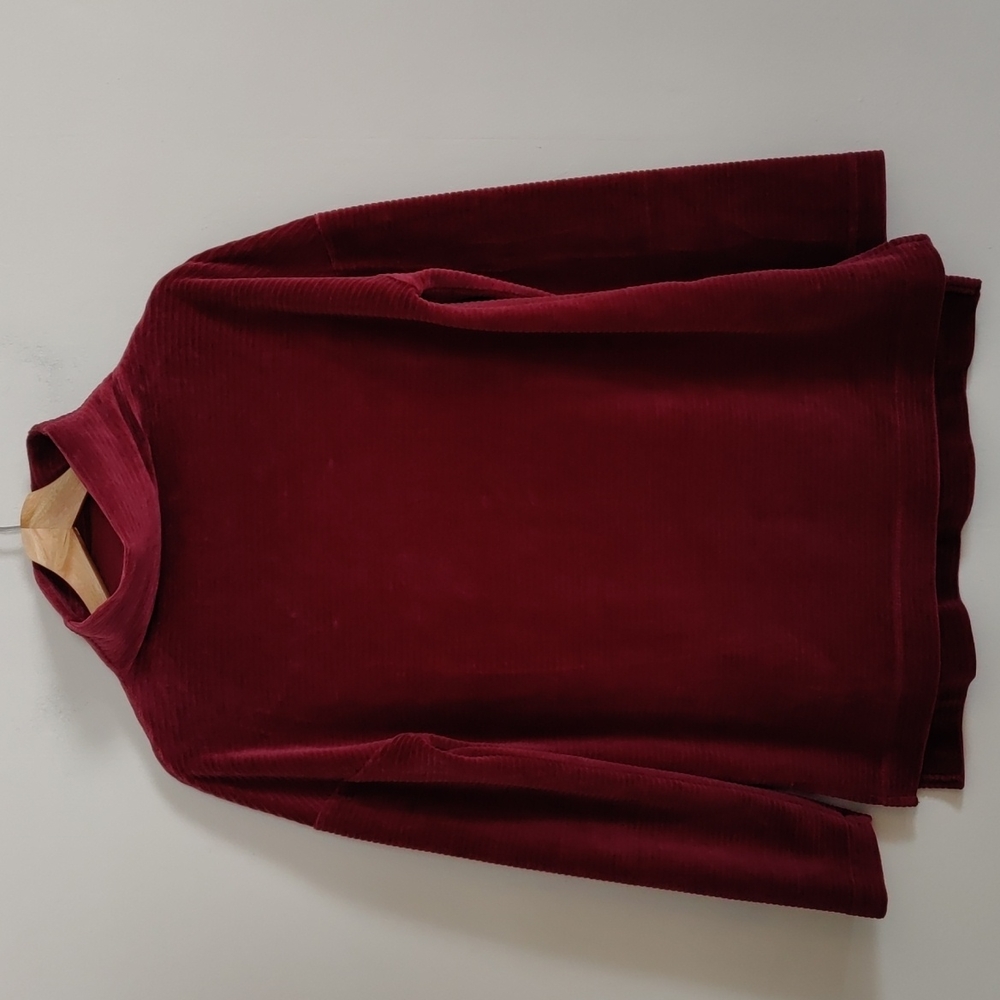 a new day half turtle neck corduroy type long sleeve sweater S